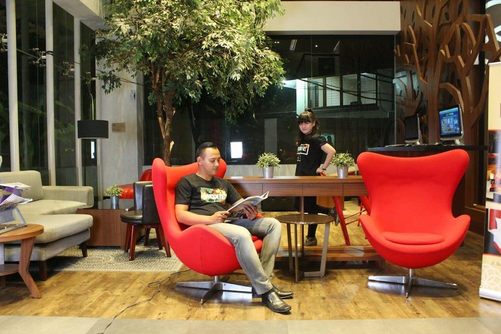 Kalya Hotel Bandung Dago Екстериор снимка