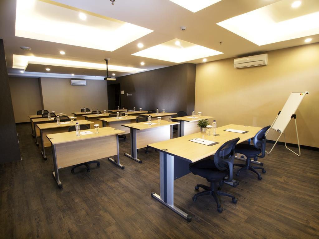 Kalya Hotel Bandung Dago Екстериор снимка