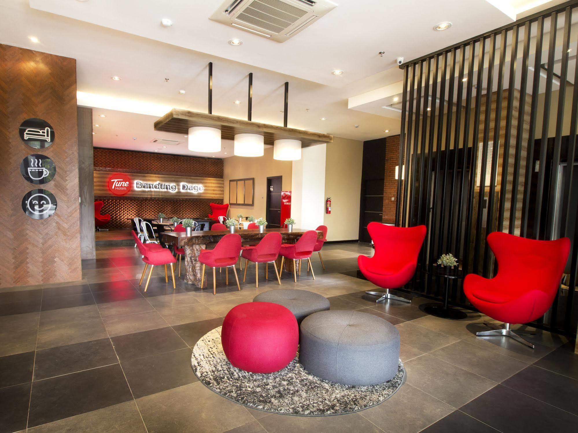 Kalya Hotel Bandung Dago Екстериор снимка